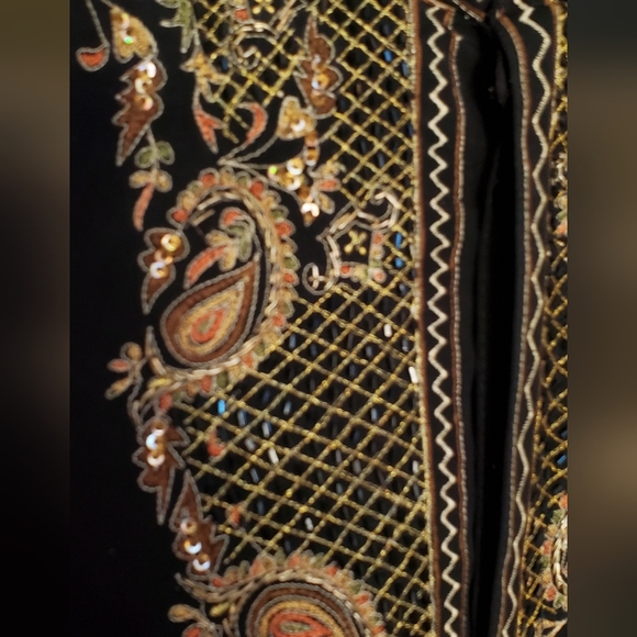 Black Tunic with Gold Embroidery Mandarin Collar Sherwani Kaftan Size 10 - Picture 9 of 10